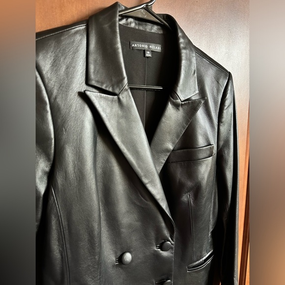 🖤Antonio Melani 100% Leather Blazer🥂 - Picture 4 of 8